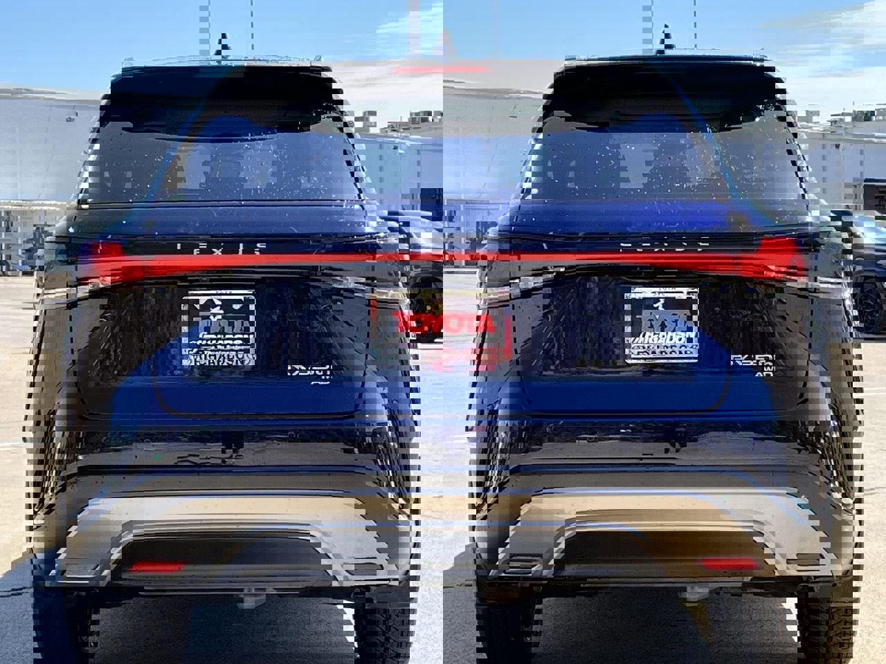 Used 2023 Lexus RX 350 w/ Accessory Package (2T) image 5