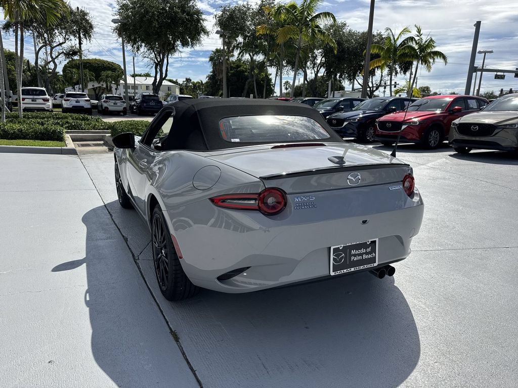 Used 2025 MAZDA MX-5 Miata Club RWD image 13