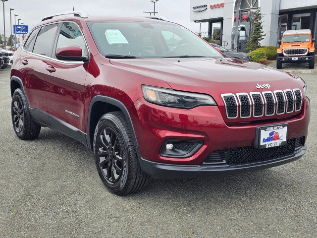 Used 2019 Jeep Cherokee Latitude Plus w/ Comfort/Convenience Group AWD/4WD image 1