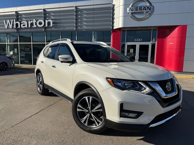 Used 2020 Nissan Rogue SV w/ Sun & Sound Touring Package