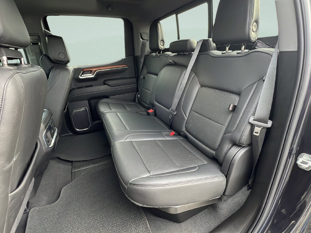 Used 2022 GMC Sierra 1500 Denali w/ Denali Reserve Package RWD image 10