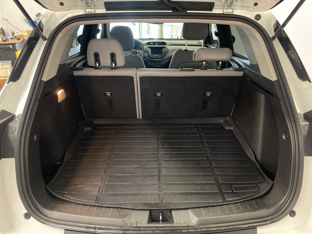 Used 2021 Chevrolet TrailBlazer LT AWD/4WD image 13