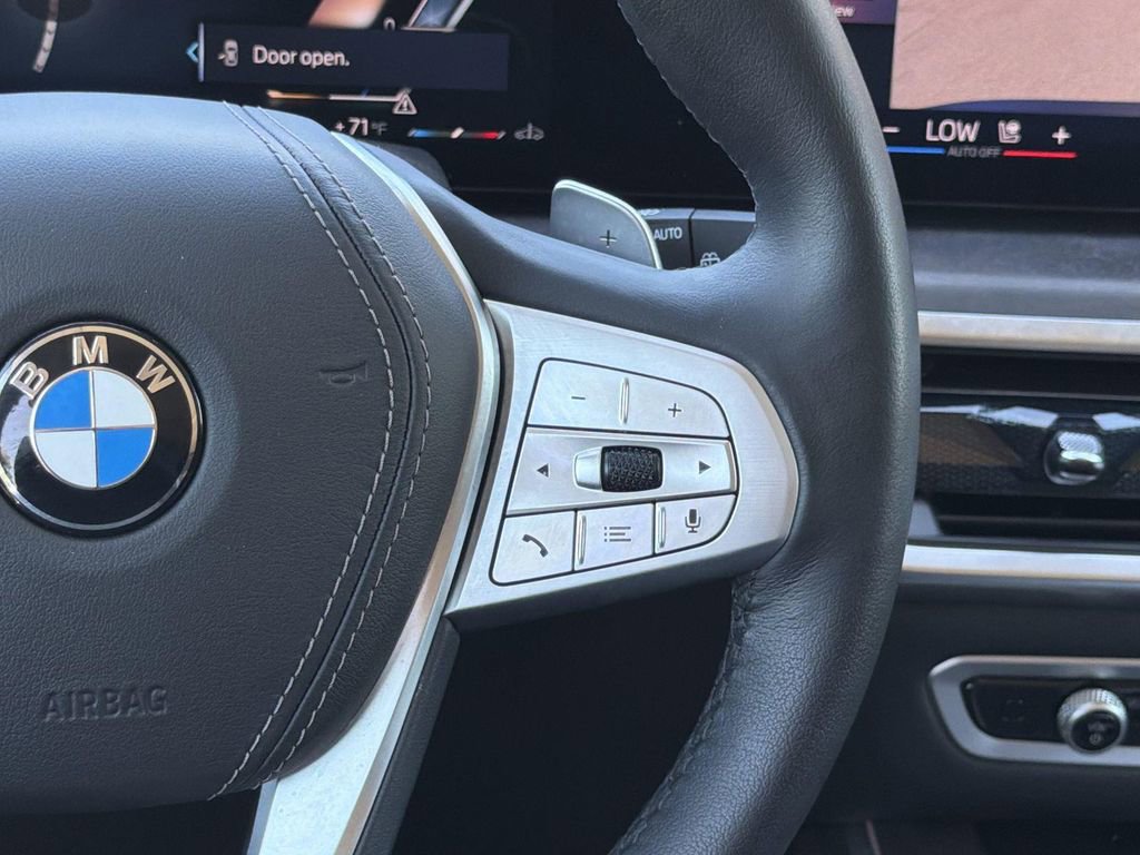 Used 2025 BMW X7 xDrive40i w/ Climate Comfort Package image 10