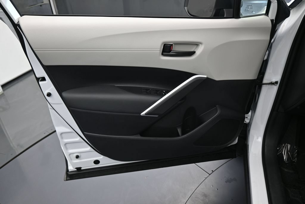 Used 2026 Toyota Corolla Cross L FWD image 13