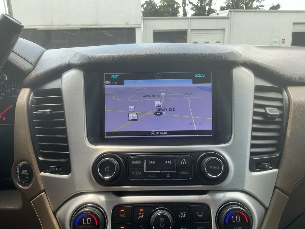 Used 2019 GMC Yukon XL SLT w/ Open Road Package RWD image 26