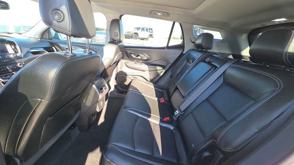 Used 2023 GMC Terrain SLT w/ LPO, Floor Liner Package image 13