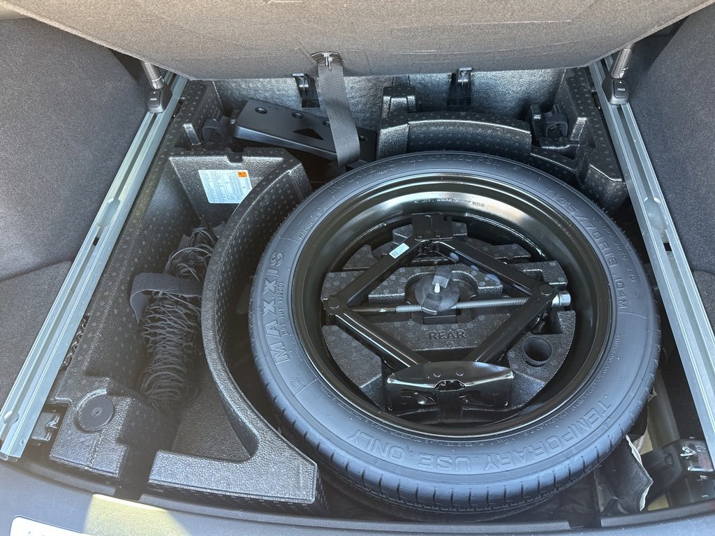 Certified 2025 Cadillac XT5 Sportv image 40