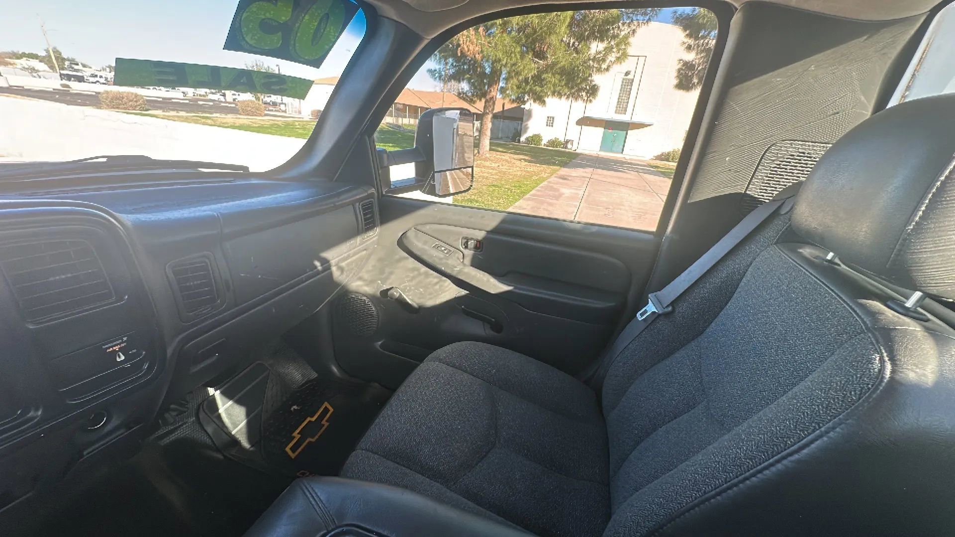 Used 2005 Chevrolet Silverado 3500 2WD Regular Cab image 13