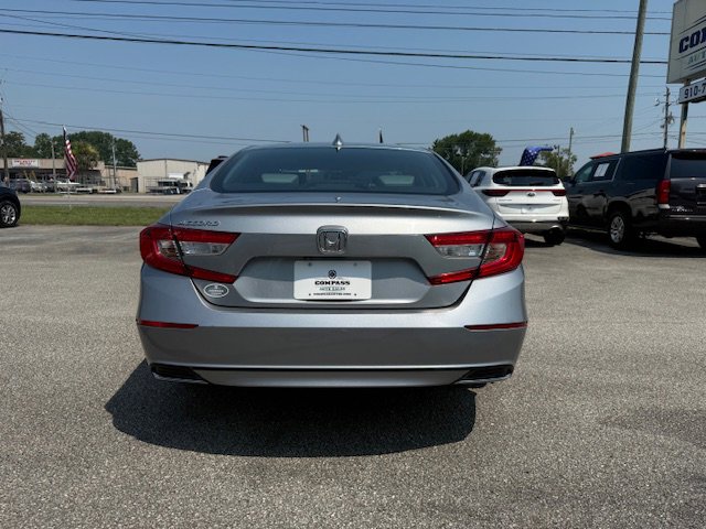 Used 2019 Honda Accord EX image 4
