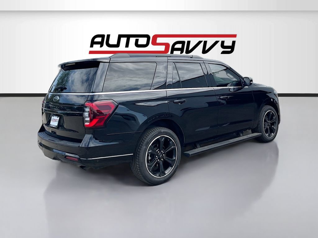 Used 2022 Ford Expedition Limited AWD/4WD image 7