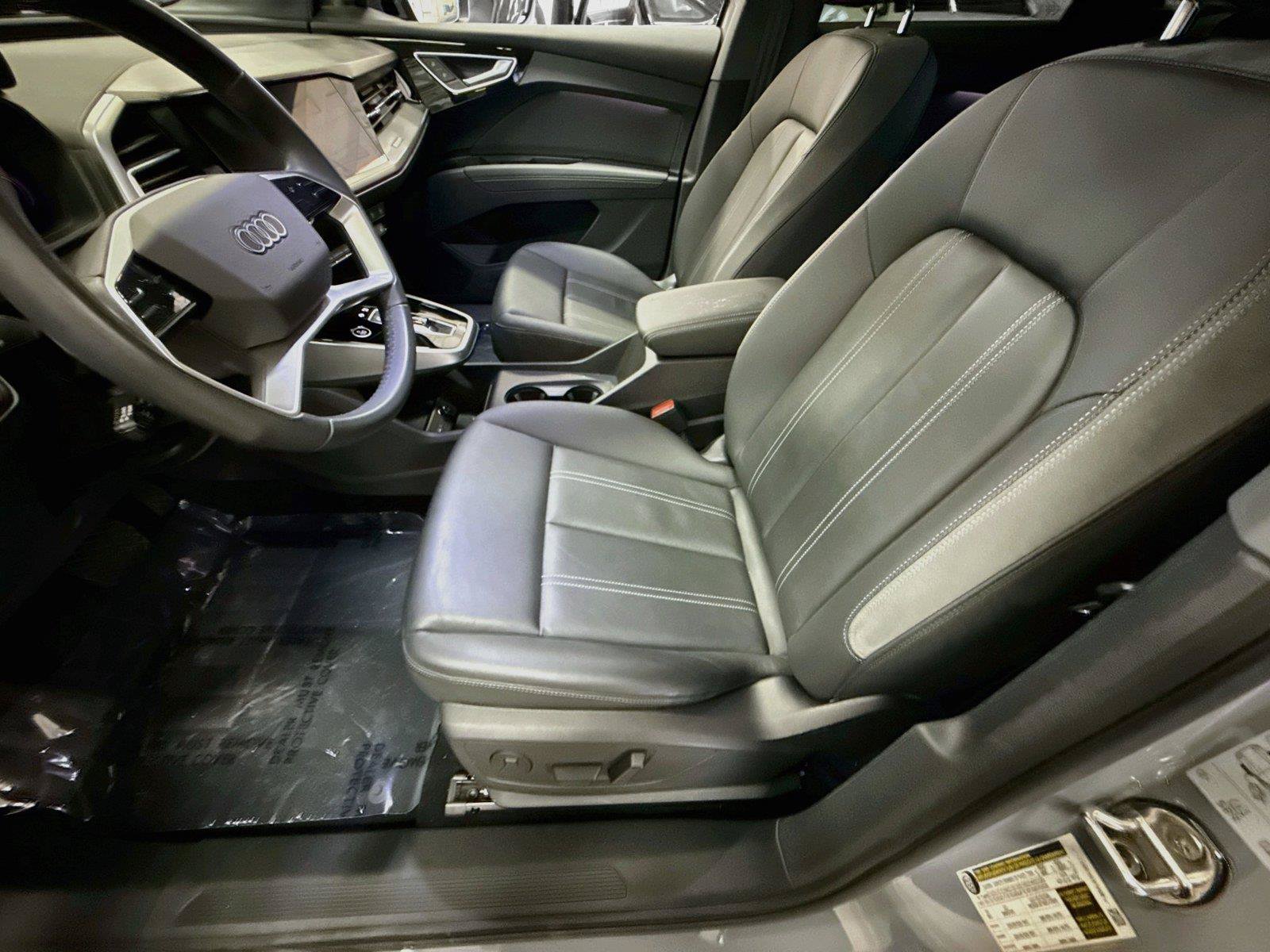 Used 2023 Audi Q4 e-tron Premium Plus w/ Premium Plus AWD/4WD image 21