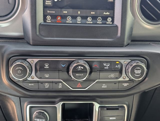 Used 2023 Jeep Gladiator Sport image 20