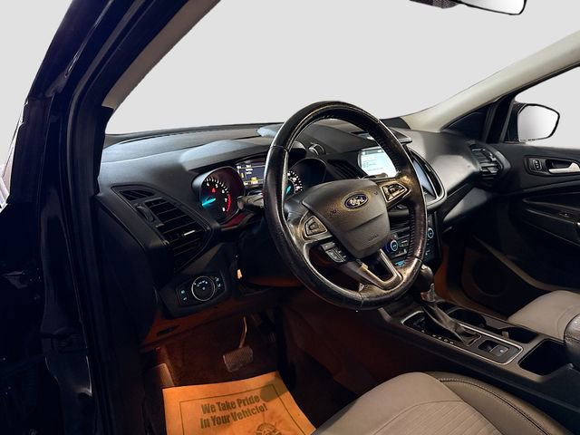 Used 2018 Ford Escape SE w/ SE Sport Appearance Package image 10