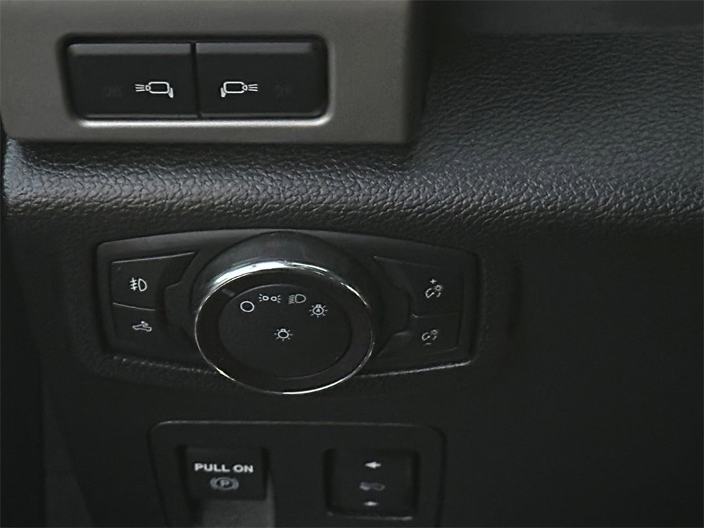 Used 2019 Ford F150 Lariat image 20