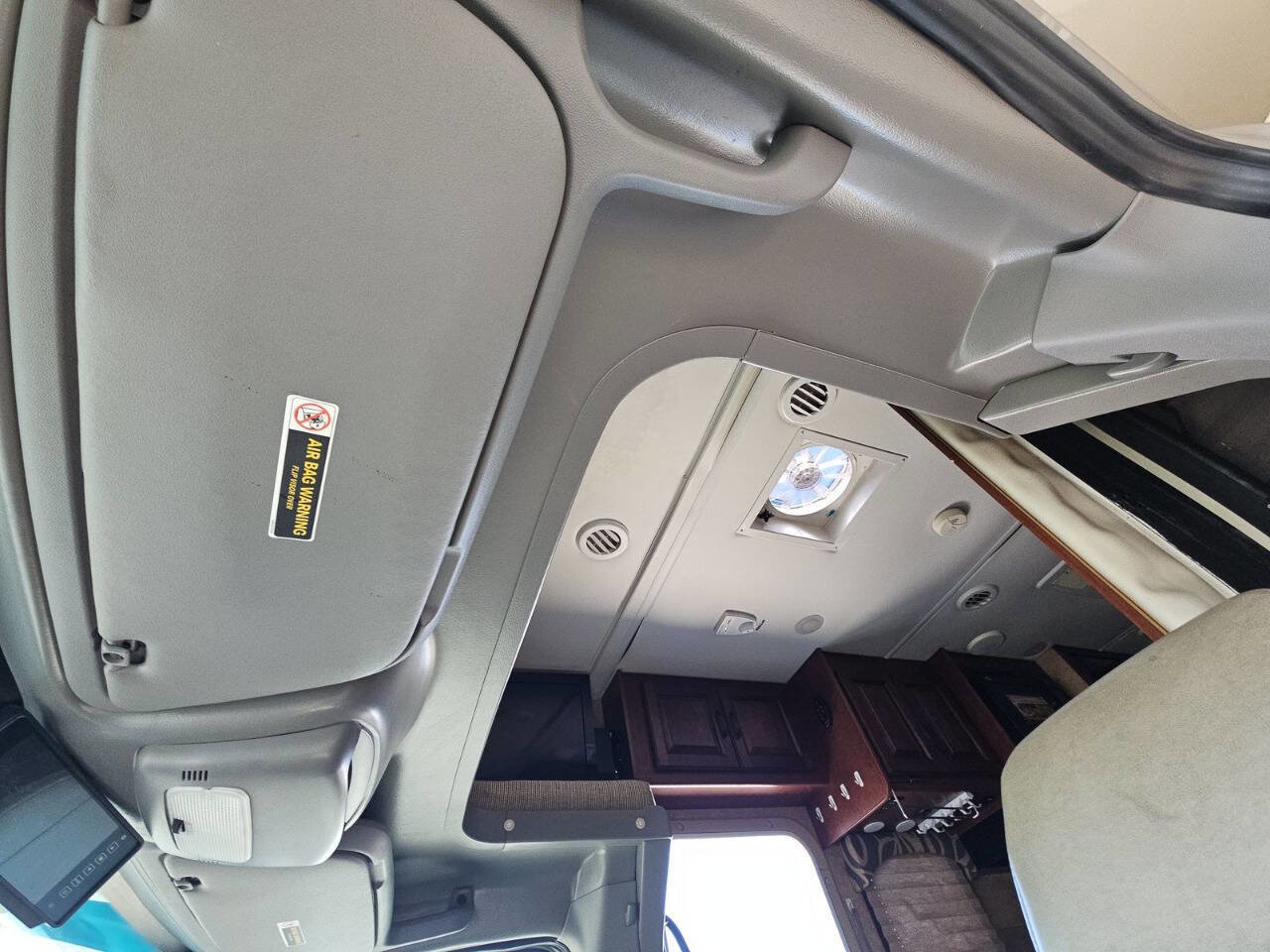 Used 2014 Mercedes-Benz Sprinter 3500 w/ Swivel Seat Package image 15