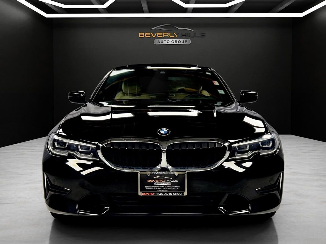 Used 2021 BMW 330i xDrive Sedan w/ Convenience Package image 8