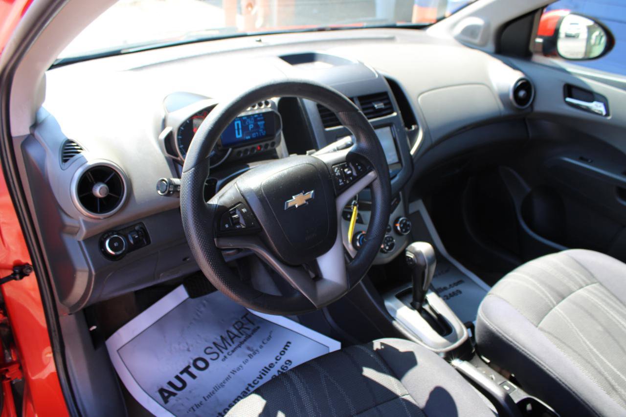 Used 2013 Chevrolet Sonic LT w/ Wheels and Fog Lamp Package FWD image 13