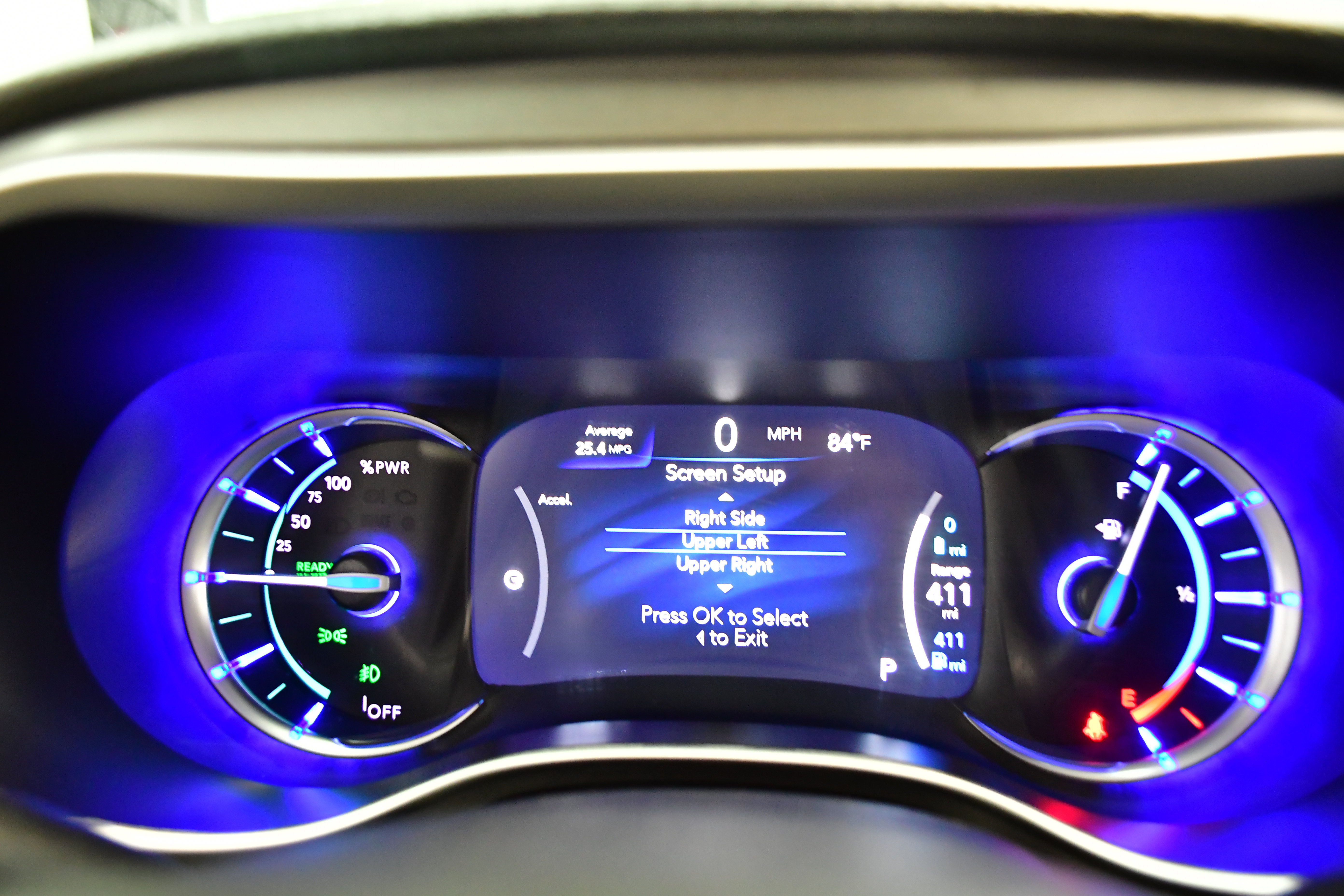 Used 2024 Chrysler Pacifica Touring-L FWD image 21