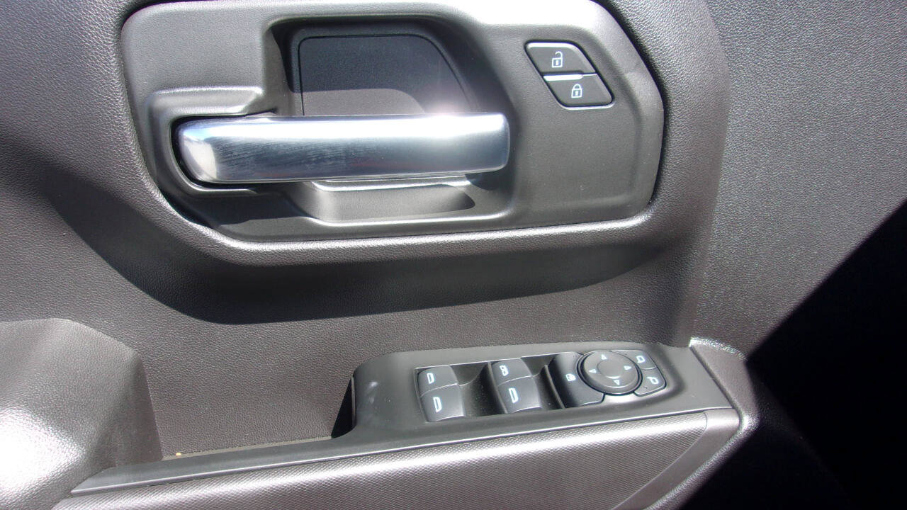 Used 2024 Chevrolet Silverado 1500 Custom Trail Boss image 9
