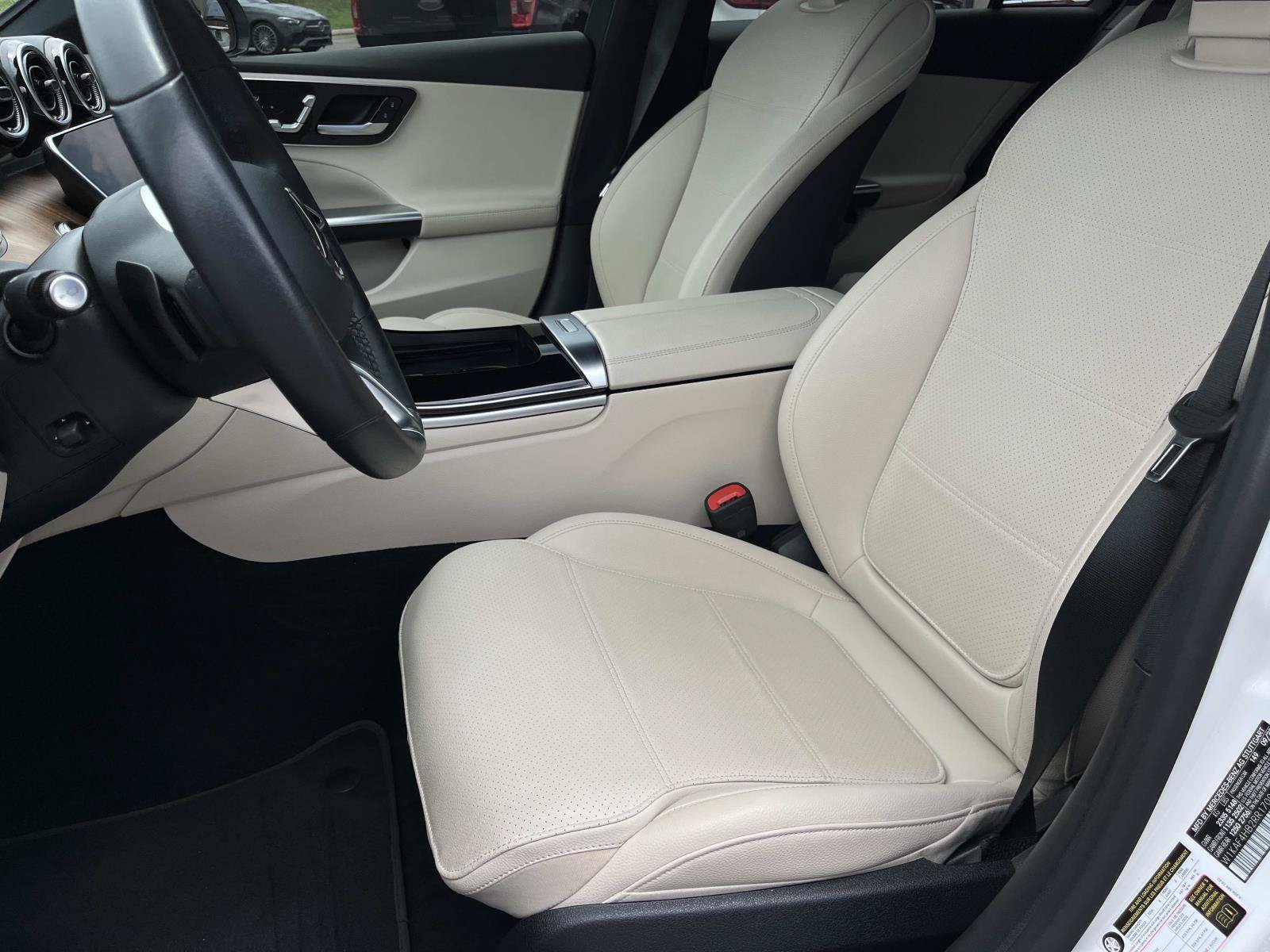 Certified 2024 Mercedes-Benz C 300 4MATIC Sedan image 21
