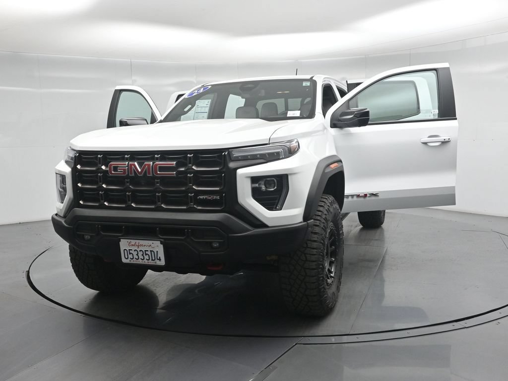 Used 2024 GMC Canyon AT4X w/ AT4X AEV Edition AWD/4WD image 31