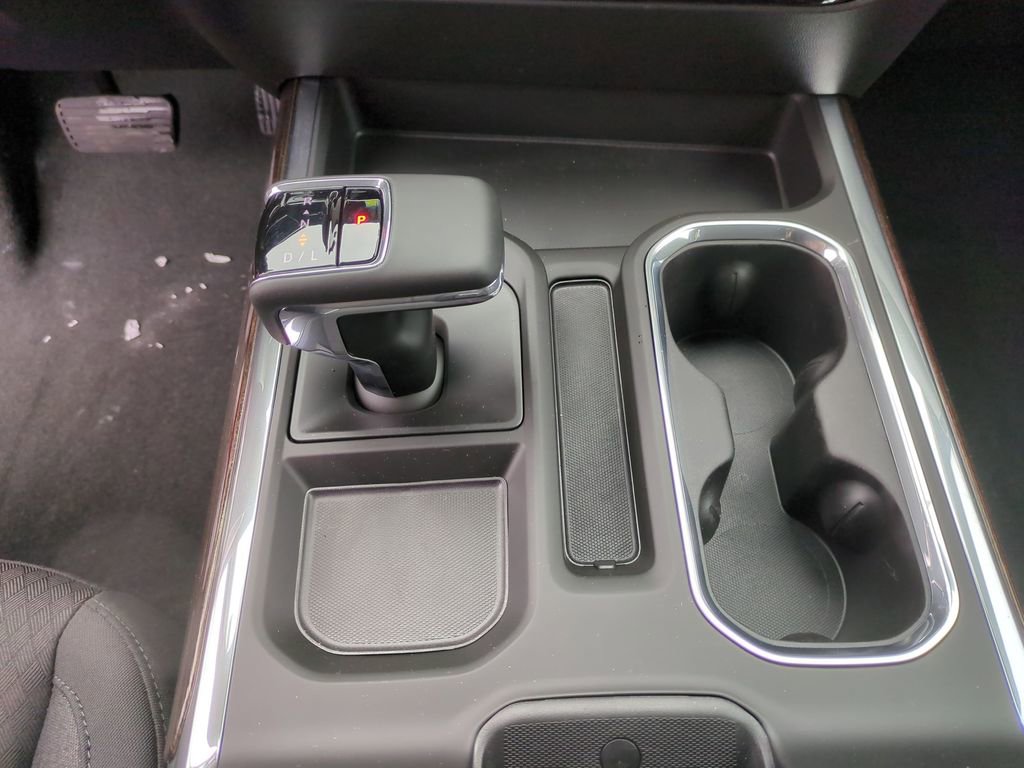 New 2026 GMC Sierra 1500 Elevation image 13