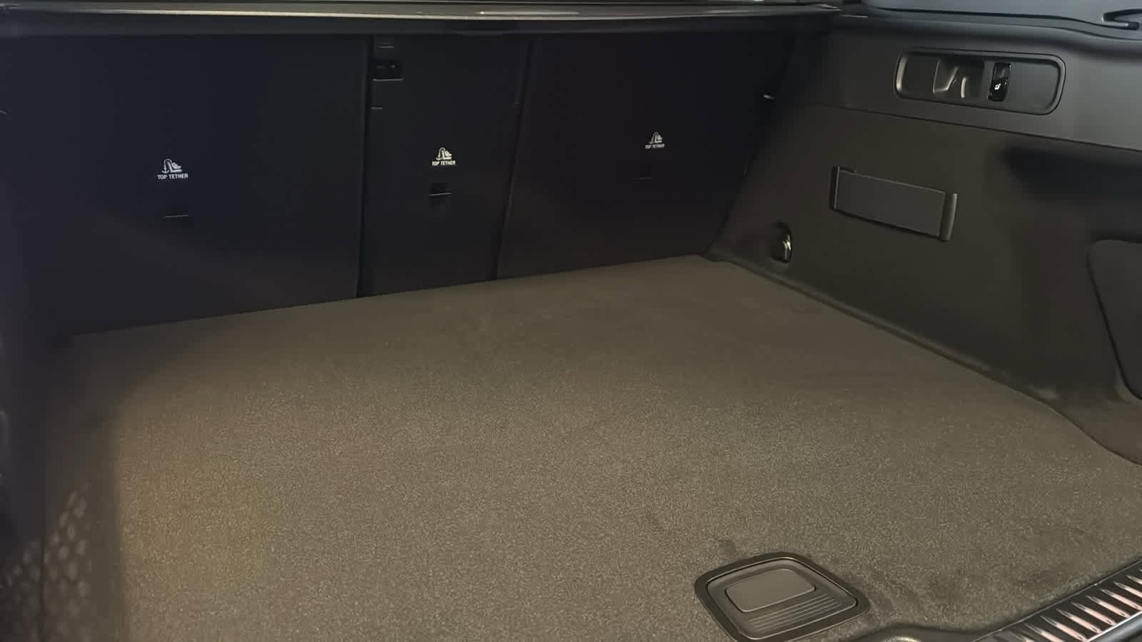 New 2026 Mercedes-Benz GLC 43 AMG 4MATIC image 32