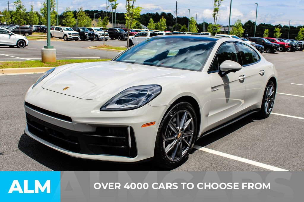 Used 2025 Porsche Panamera 4 image 3