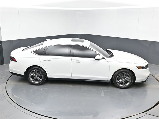 Used 2023 Honda Accord EX-L image 39