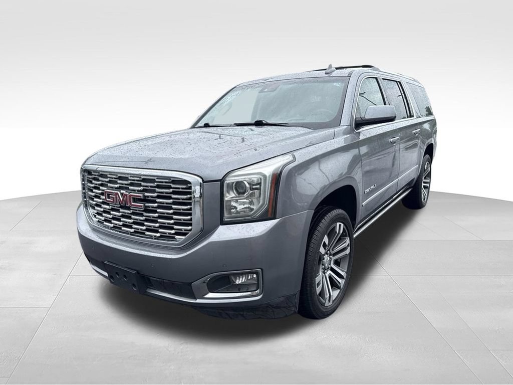 Used 2018 GMC Yukon XL Denali w/ Denali Ultimate Package AWD/4WD image 8