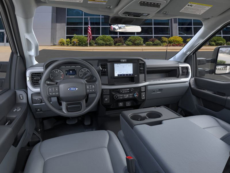 New 2026 Ford F550 2WD Regular Cab Super Duty image 9