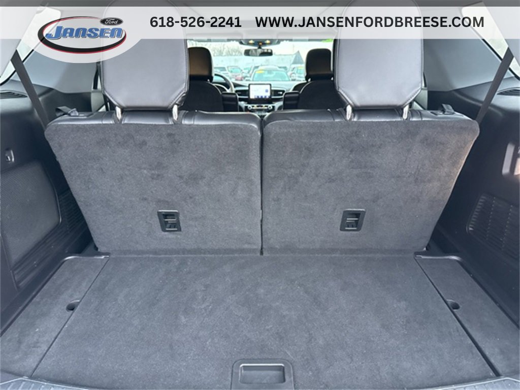 Used 2022 Ford Explorer Limited w/ Equipment Group 301A image 29