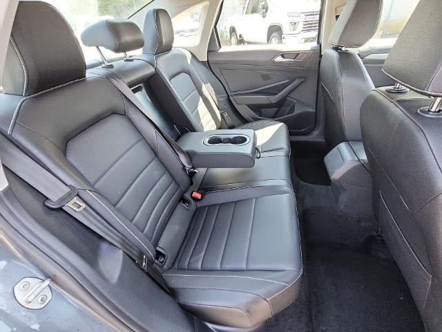 Used 2024 Volkswagen Jetta SE FWD image 24