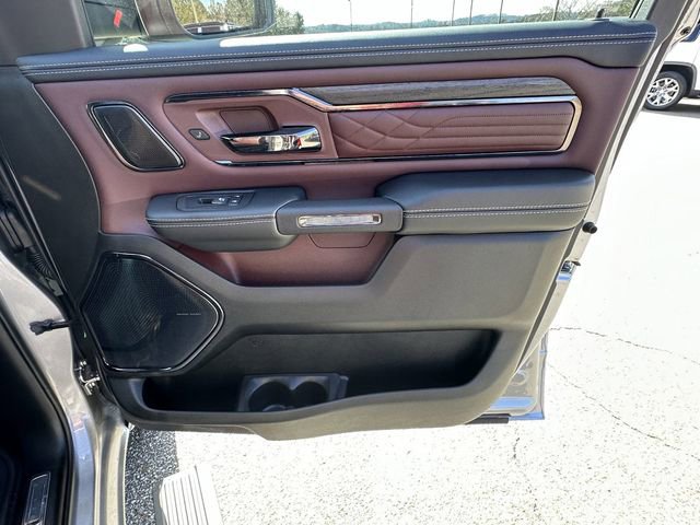 New 2025 RAM 1500 Limited AWD/4WD image 14