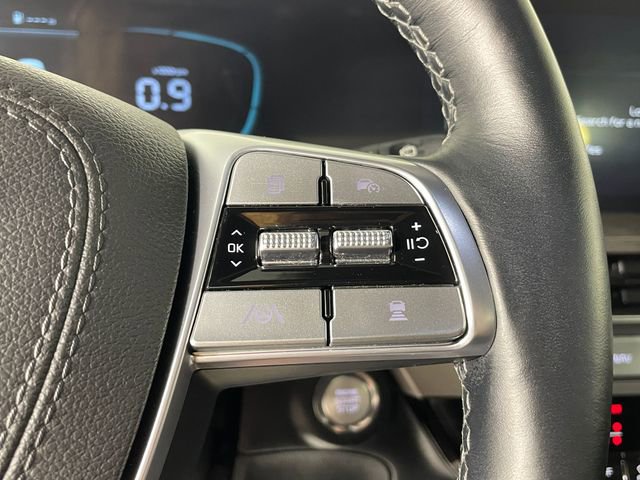 Certified 2025 Kia Telluride AWD image 10