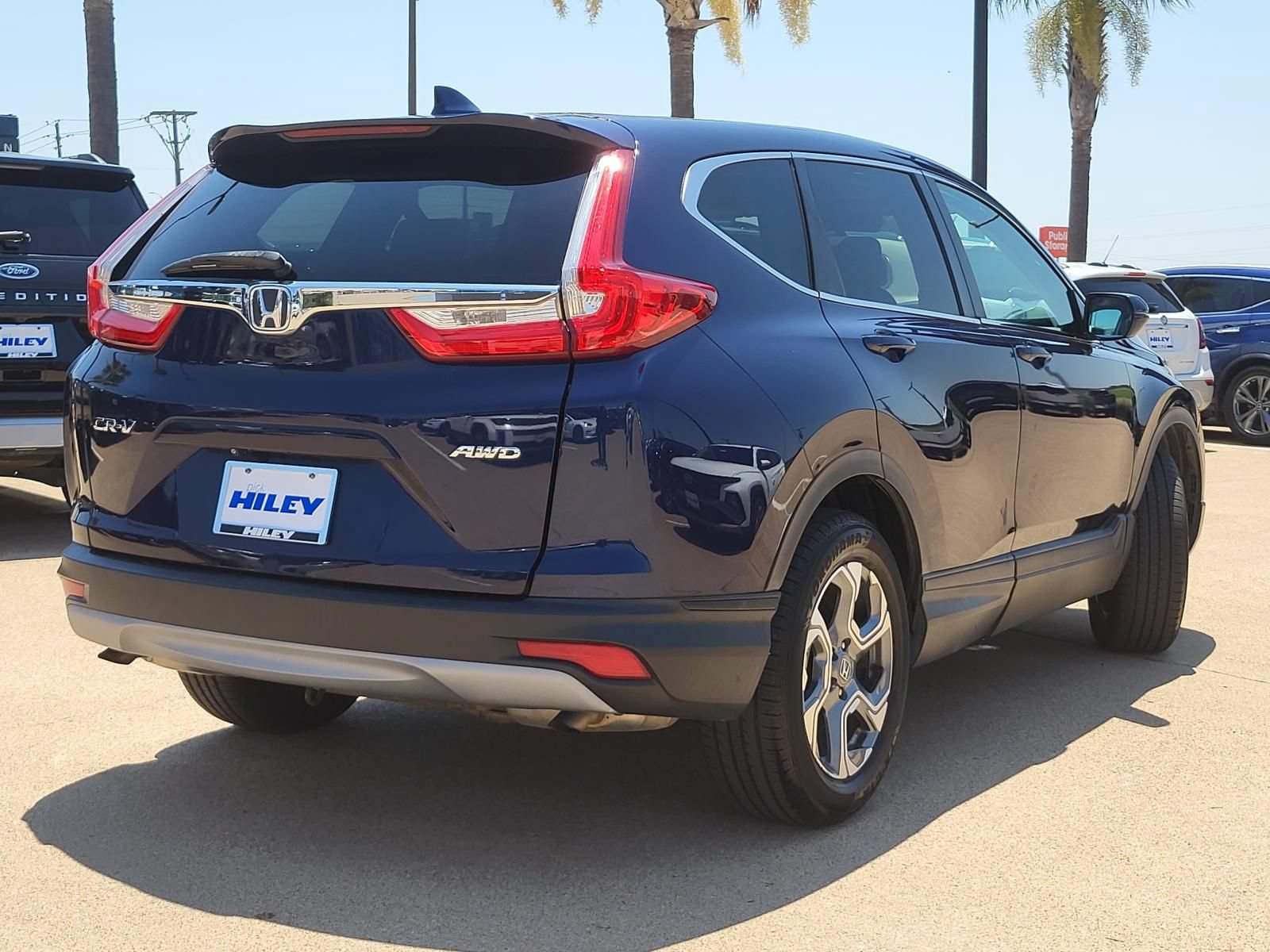 Used 2018 Honda CR-V EX image 4