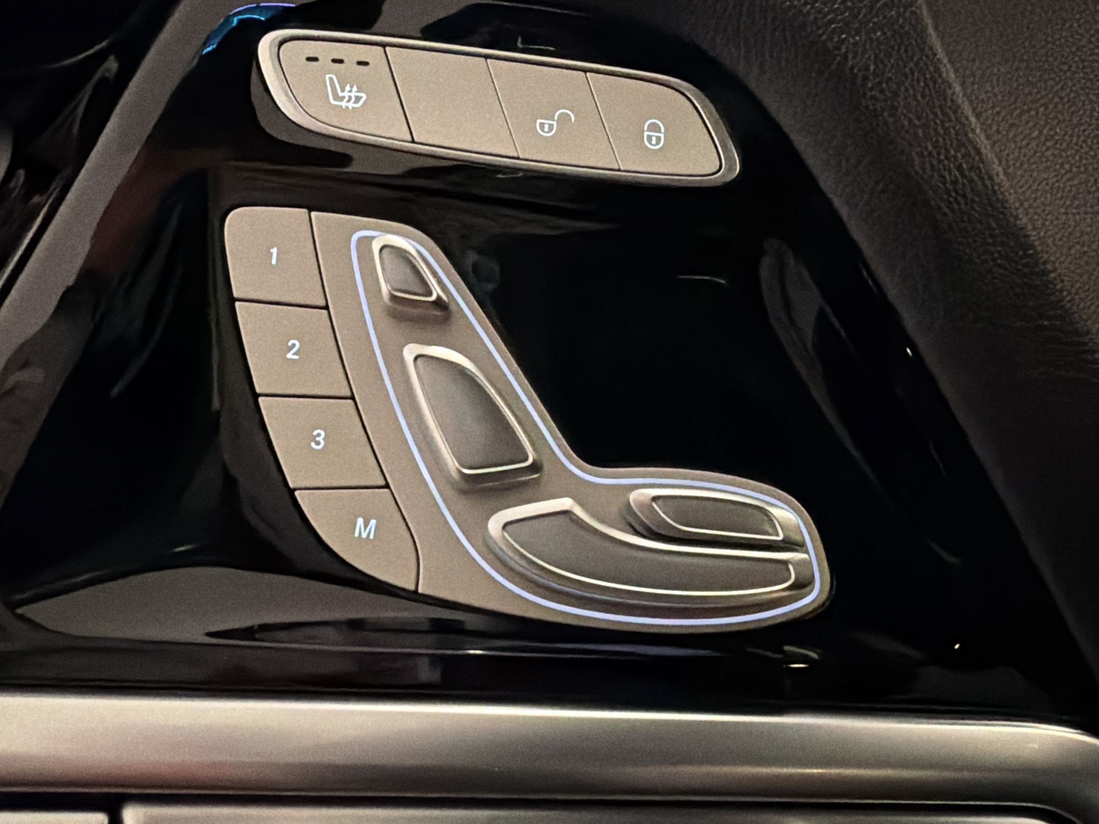 Certified 2022 Mercedes-Benz G 550 image 19