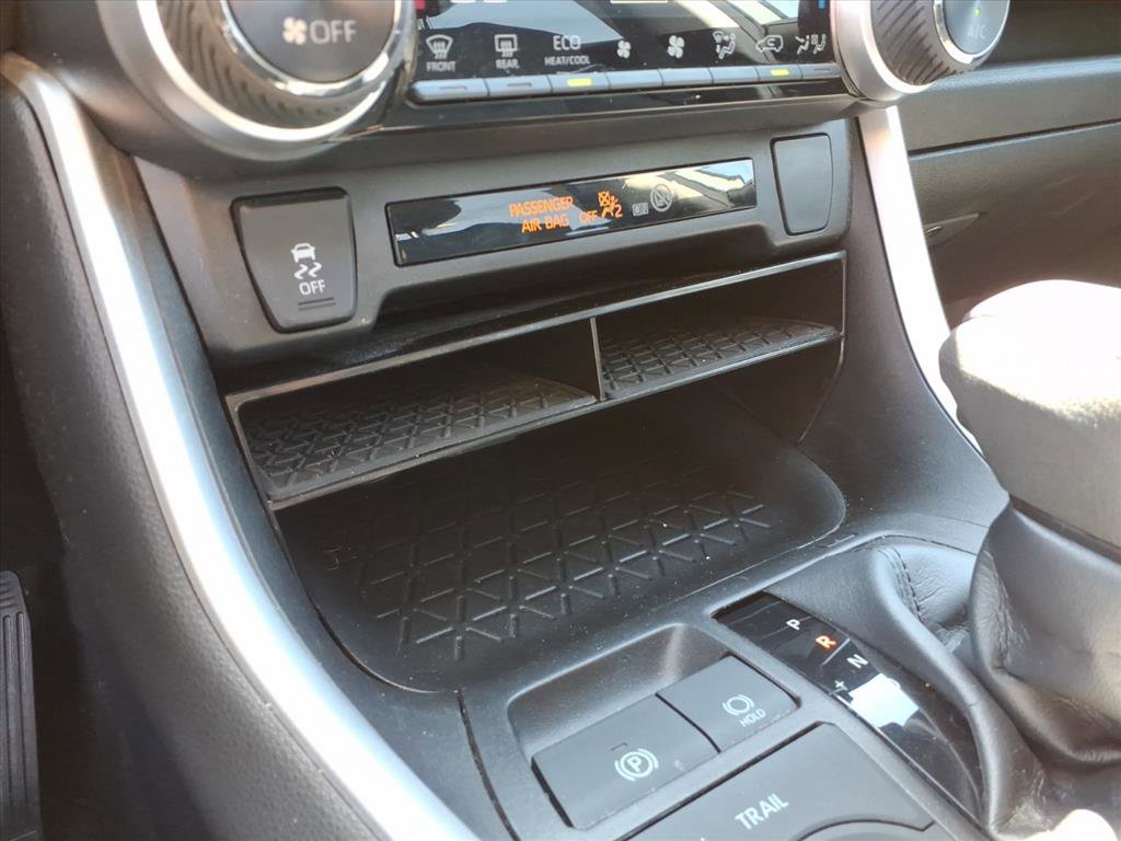 Used 2022 Toyota RAV4 XLE w/ Convenience Package AWD/4WD image 30