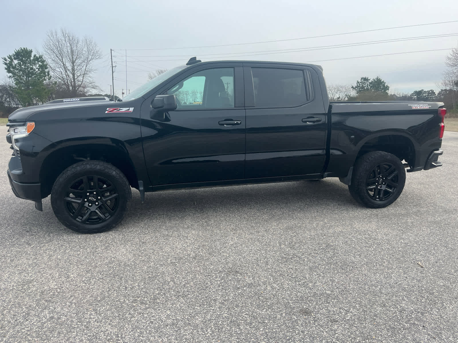 Used 2024 Chevrolet Silverado 1500 LT Trail Boss image 3