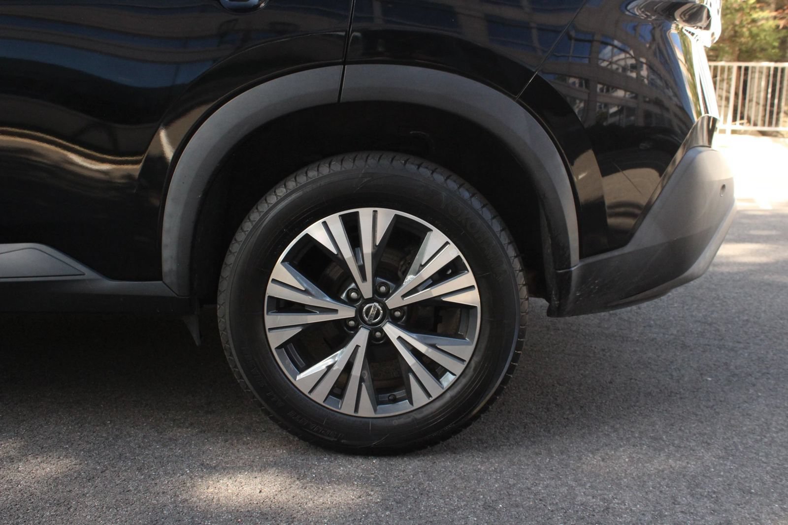 Used 2021 Nissan Rogue SV AWD/4WD image 10