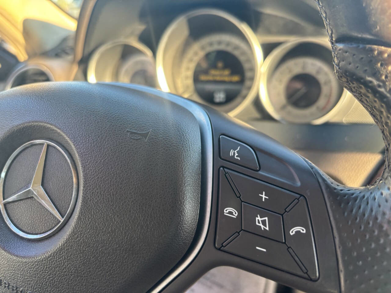 Used 2014 Mercedes-Benz C 300 4MATIC Sedan image 29