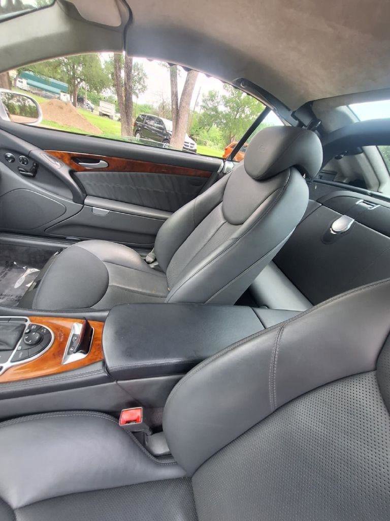 Used 2006 Mercedes-Benz SL 600 image 4