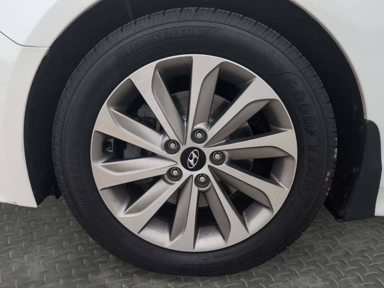 Used 2016 Hyundai Sonata Sport w/ Cargo Package FWD image 28