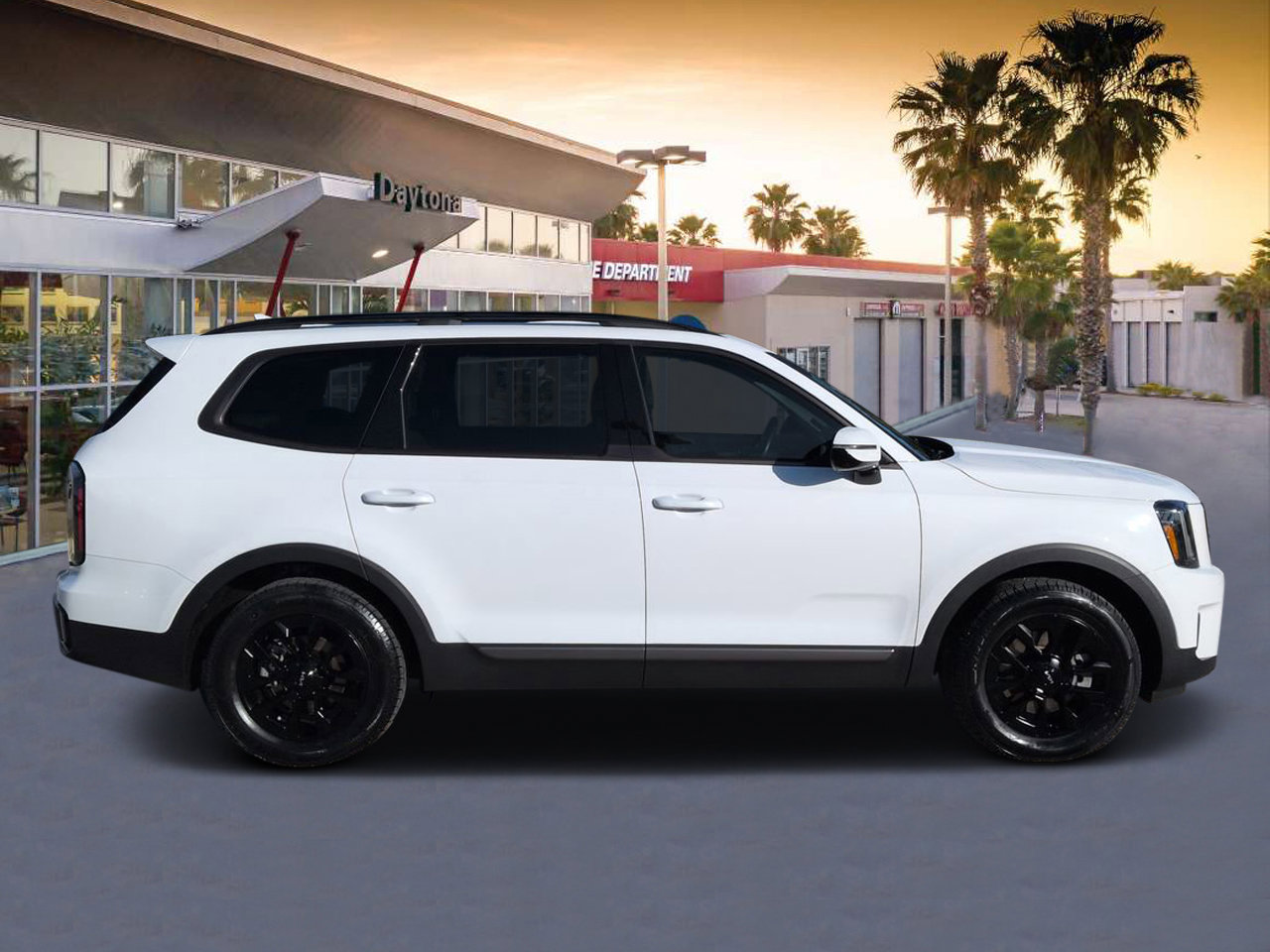 Used 2023 Kia Telluride SX X-Pro AWD/4WD image 2