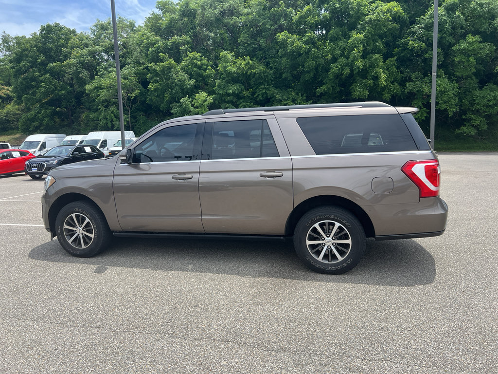 Used 2019 Ford Expedition Max XLT w/ Equipment Group 201A AWD/4WD image 6