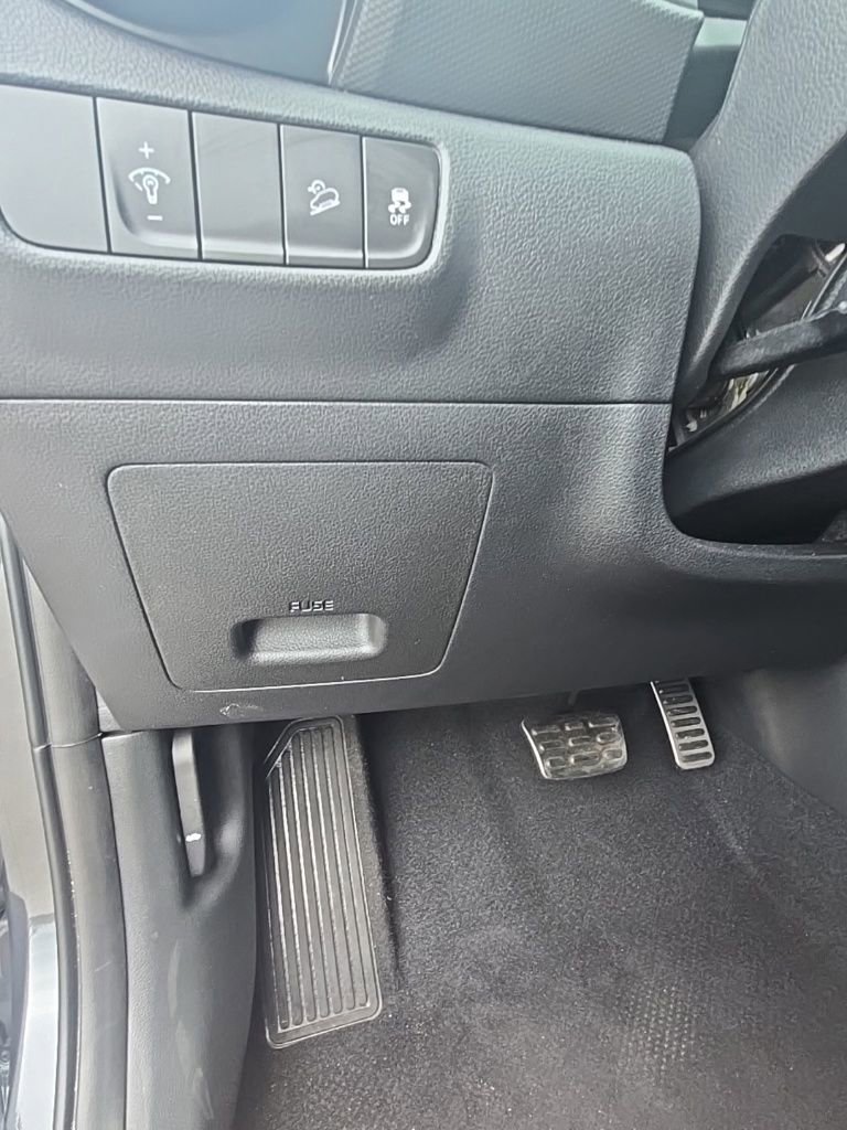 Used 2022 Hyundai Kona N Line w/ Cargo Package image 18