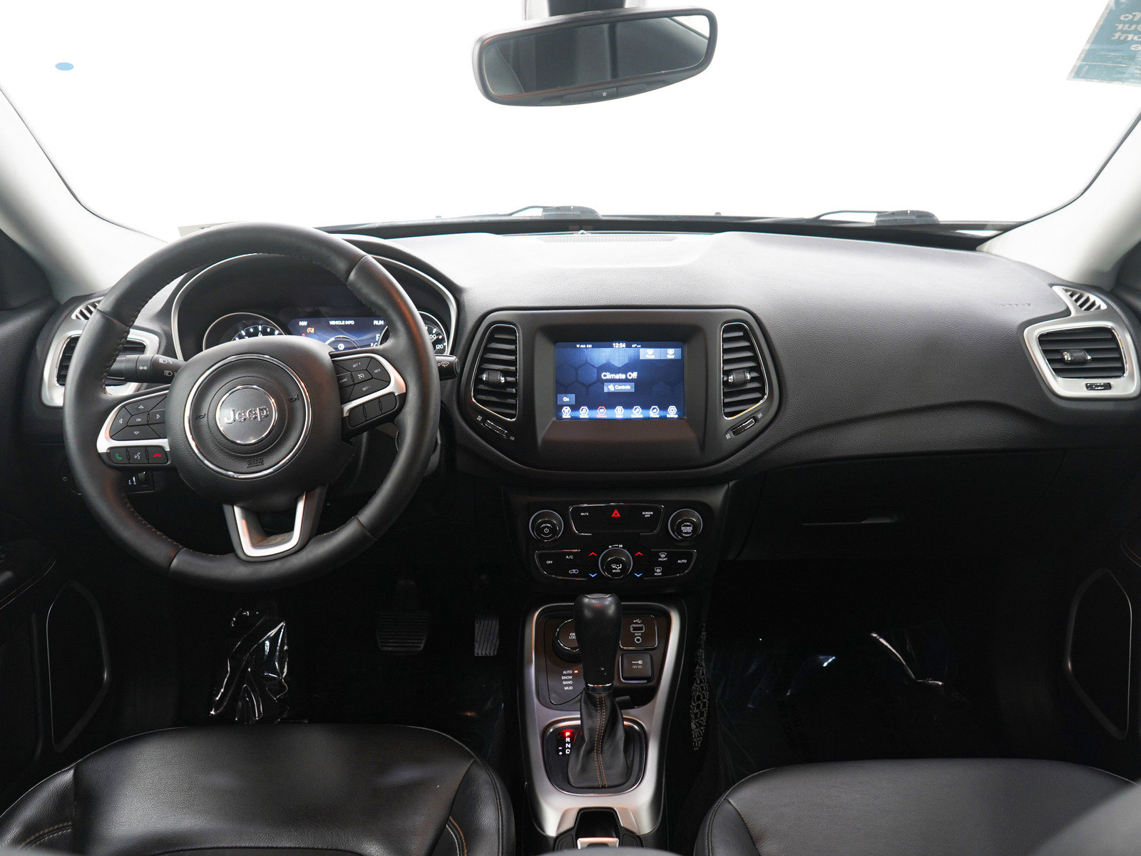 Used 2018 Jeep Compass Latitude w/ Popular Equipment Group image 15