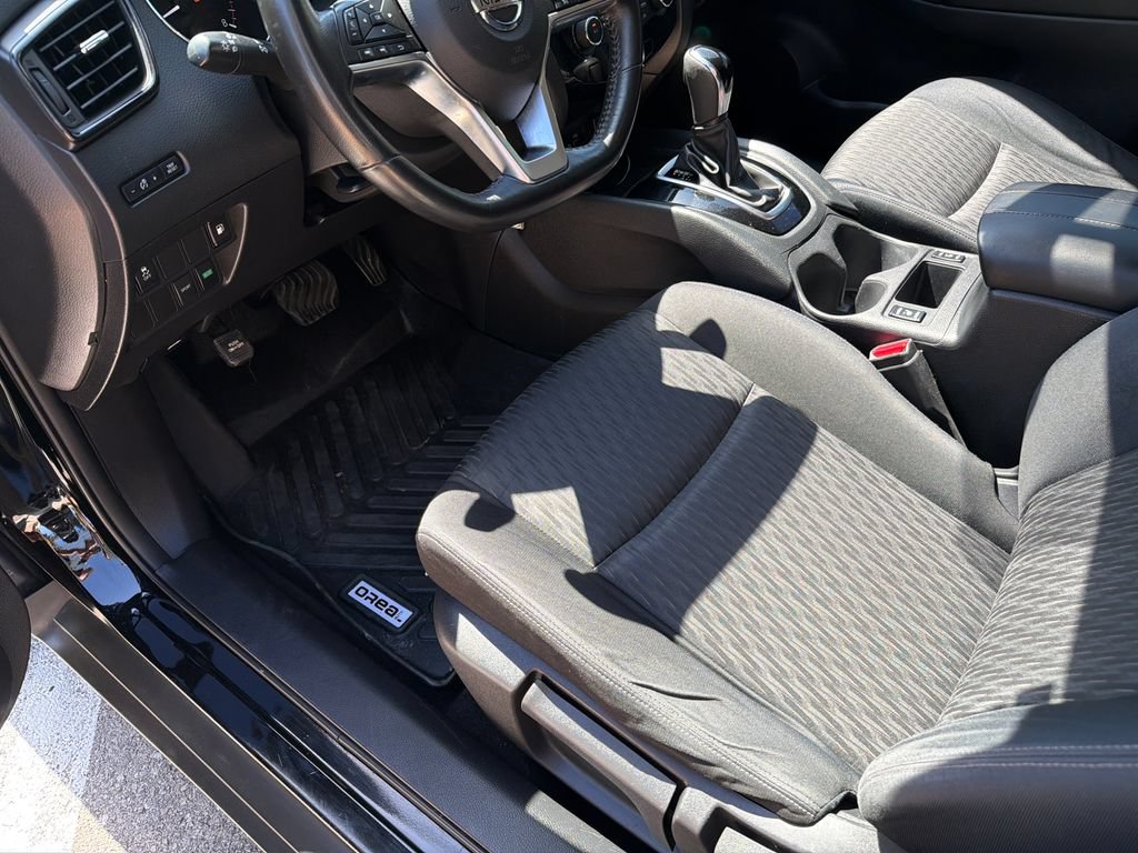 Used 2018 Nissan Rogue S w/ S Value Package FWD image 21