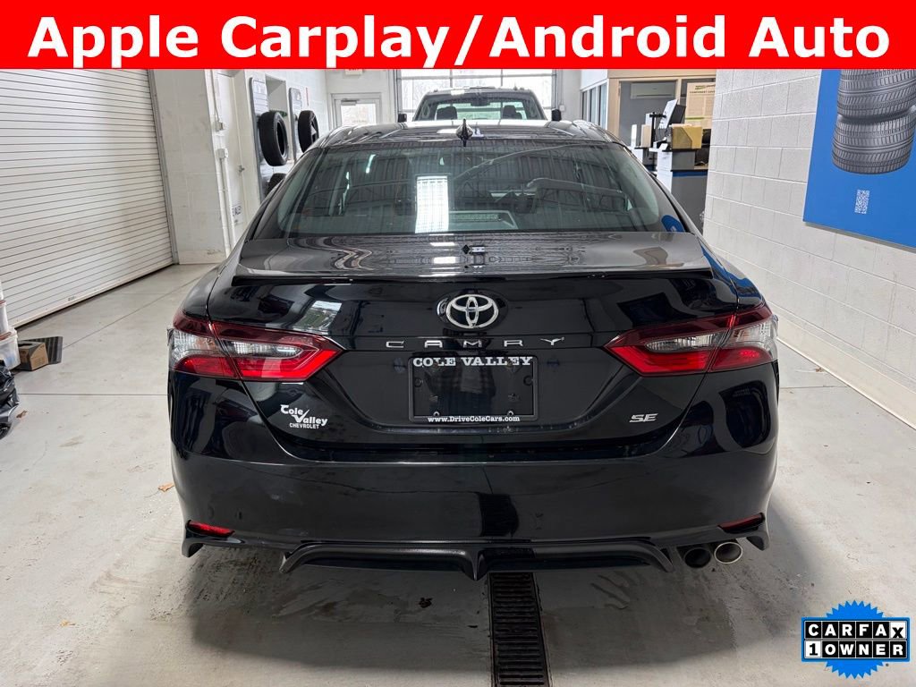Used 2023 Toyota Camry SE image 9