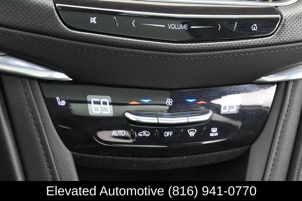 Used 2019 Cadillac XT5 Luxury AWD/4WD image 23